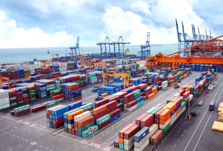 صادرات السعودية ميناء جدة