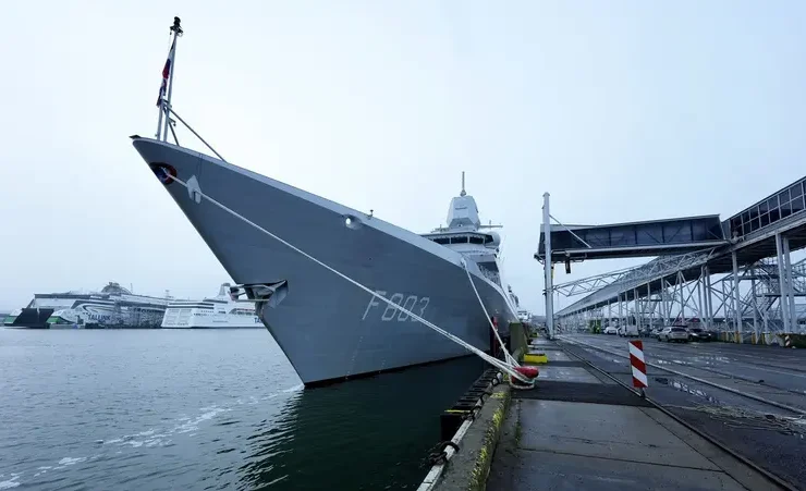 مهمة بالتيك سنتري