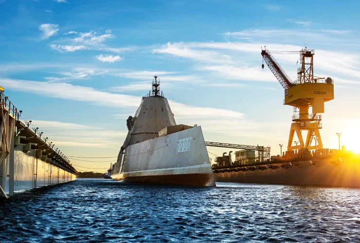 المدمرات الأمريكية المتطورة