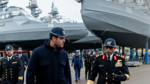 الزوارق الاعتراضية السريعة HSI32