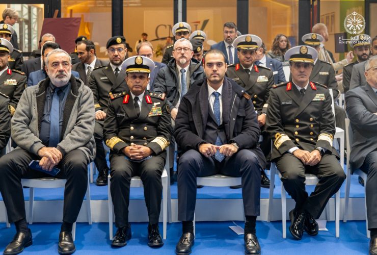 الزوارق الاعتراضية السريعة HSI32