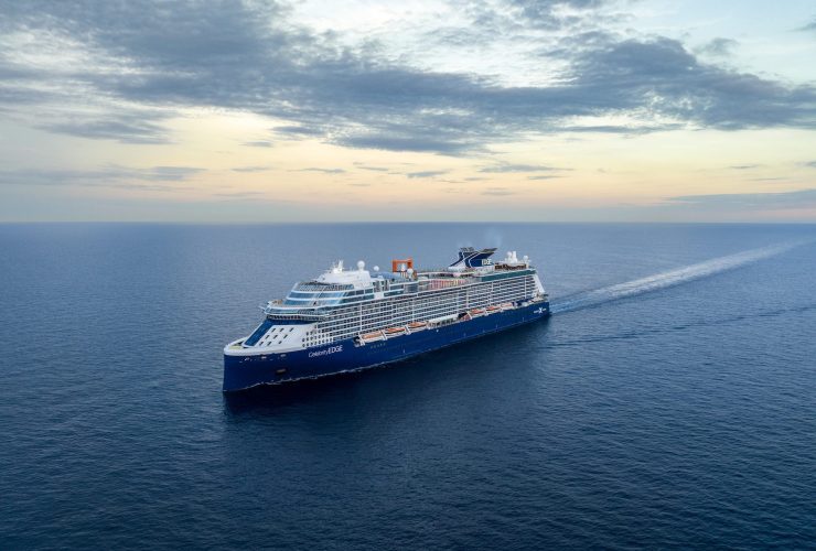 رويال كاربيان تطلق شركة سيليبرتي ريفر كروزس