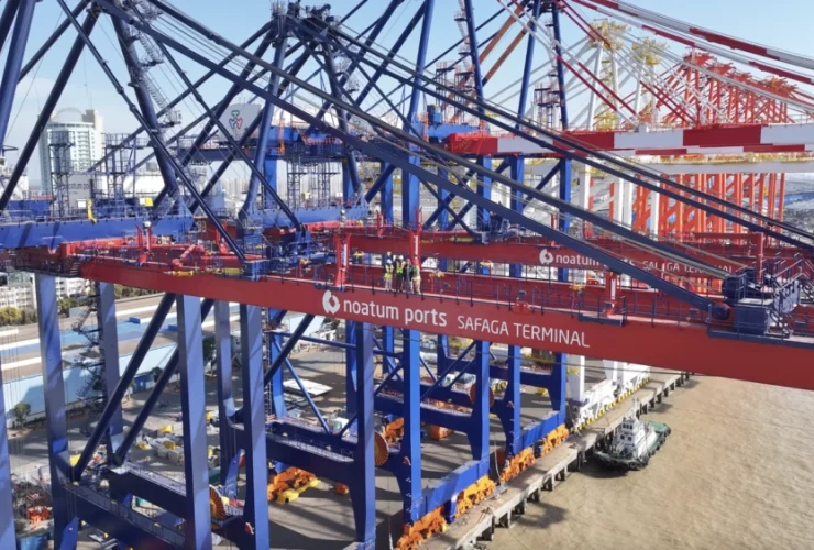 موانئ أبوظبي