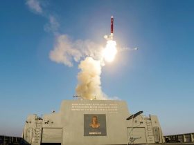 مدمرة نووية