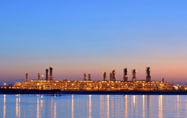 سفينة تعمل بالغاز الطبيعي