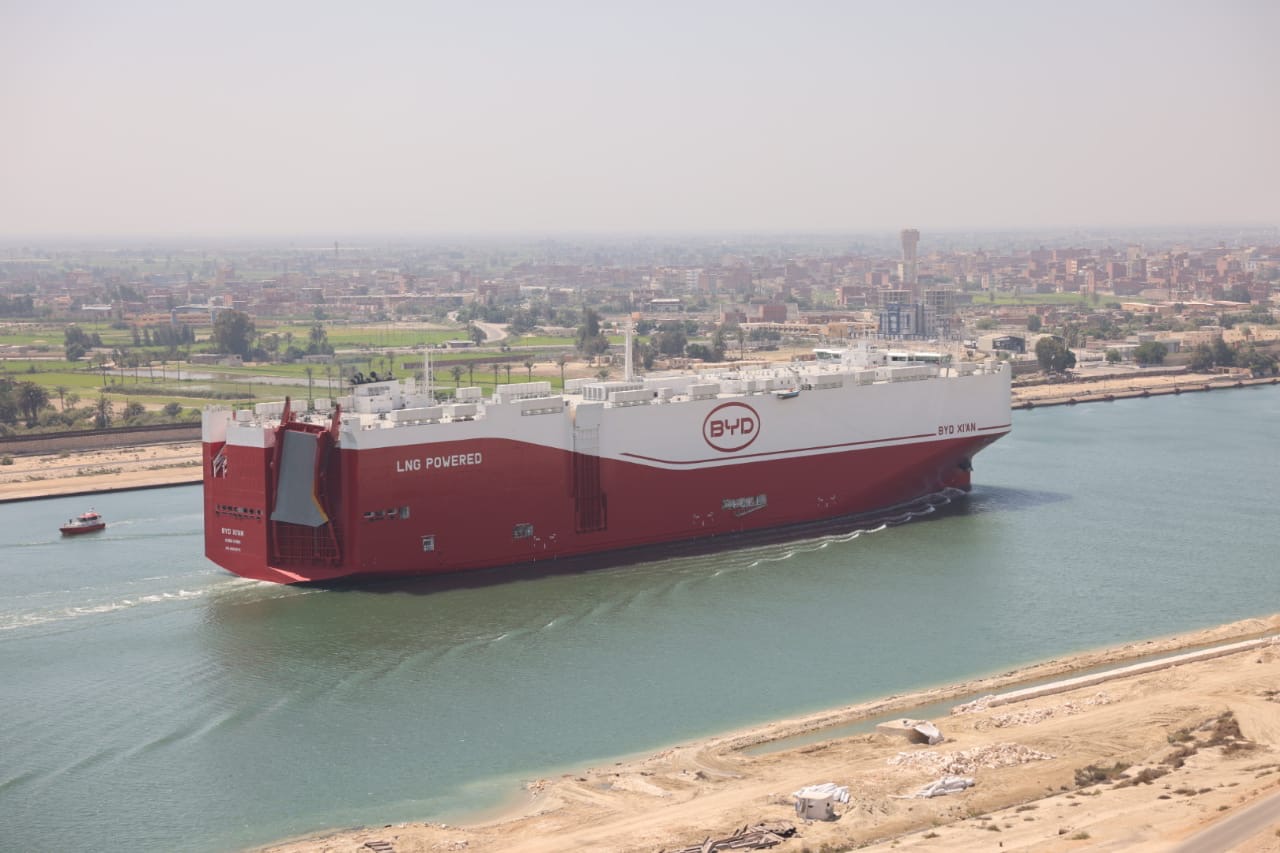 حاملة السيارات BYD XI'AN 1