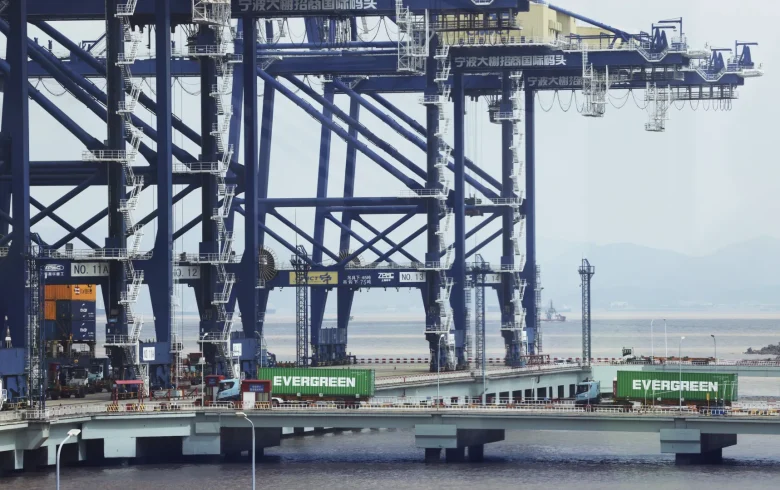 موانئ الصين