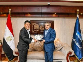 قناة السويس