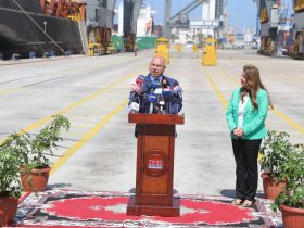 النقل البحري