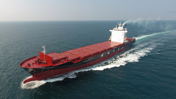 "HD Hyundai Mipo" تفوز بعقد 222.4 مليار وون لبناء ثلاث سفن حاويات جديدة