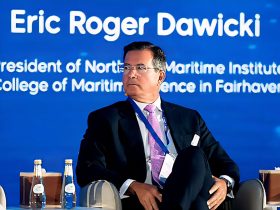 معهد نورث إيست البحري