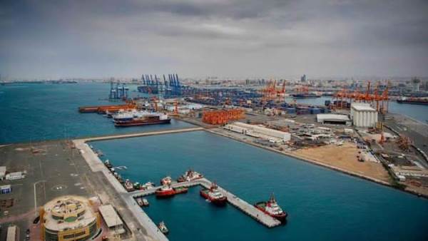 الموانئ السعودية عصب الصادرات والواردات.. دورها في دعم الصناعات المحلية وتسهيل التجارة الدولية