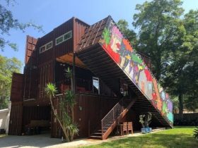 "برينس رود".. منزل يروي قصة الصمود من قلب الدمار