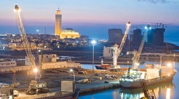 منح فرنسي ضخم يرسخ السيادة المغربية.. 100 مليون يورو لتمويل مشاريع الموانئ بالأقاليم الجنوبية