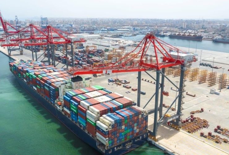 ميناء الإسكندرية يحقق قفزة نوعية.. العودة لتصنيف "لويدز" العالمي لأفضل 100 ميناء حاويات لعام 2025