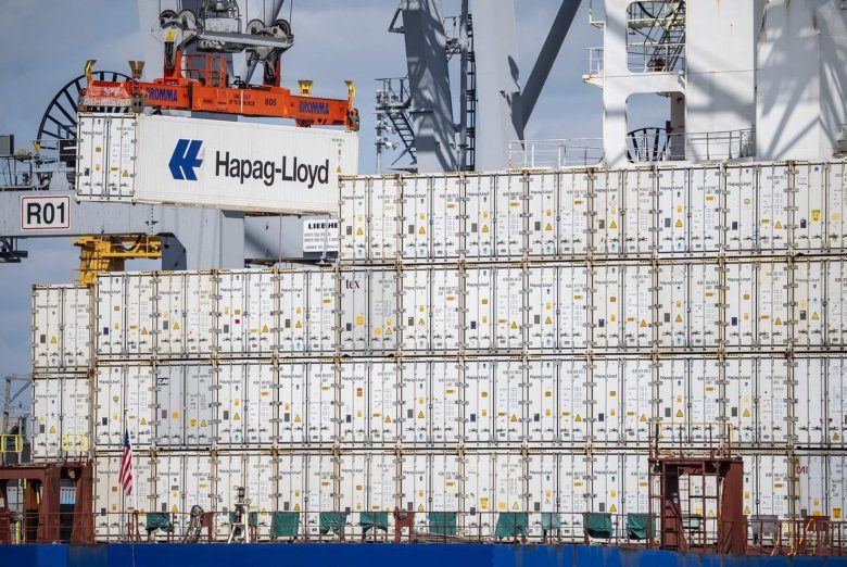 دعوة كندية لتعزيز الموانئ الأصغر.. غرفة التجارة البحرية تطالب بزيادة التخليص الجمركي للحاويات الدولية