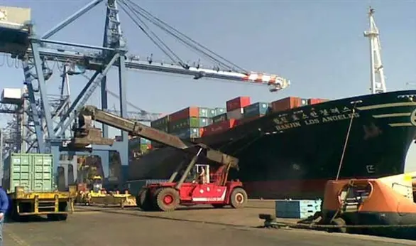 الشحن الجاف