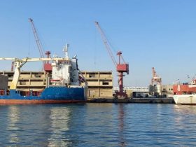 مجموعة موانئ دبي العالمية تبدأ العمليات في مرفأ طرطوس بموجب امتياز 30 عاما