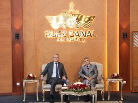 قناة السويس