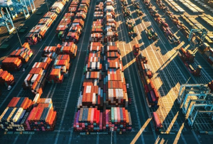 يونيفيدر تنضم إلى شراكة DCSA+ لتوحيد المعايير الرقمية في شحن الحاويات