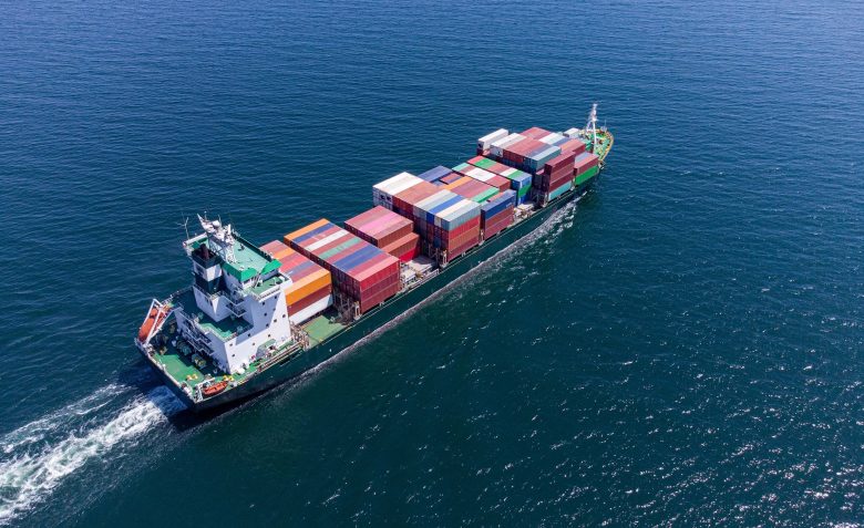 الشحن البحري العالمي