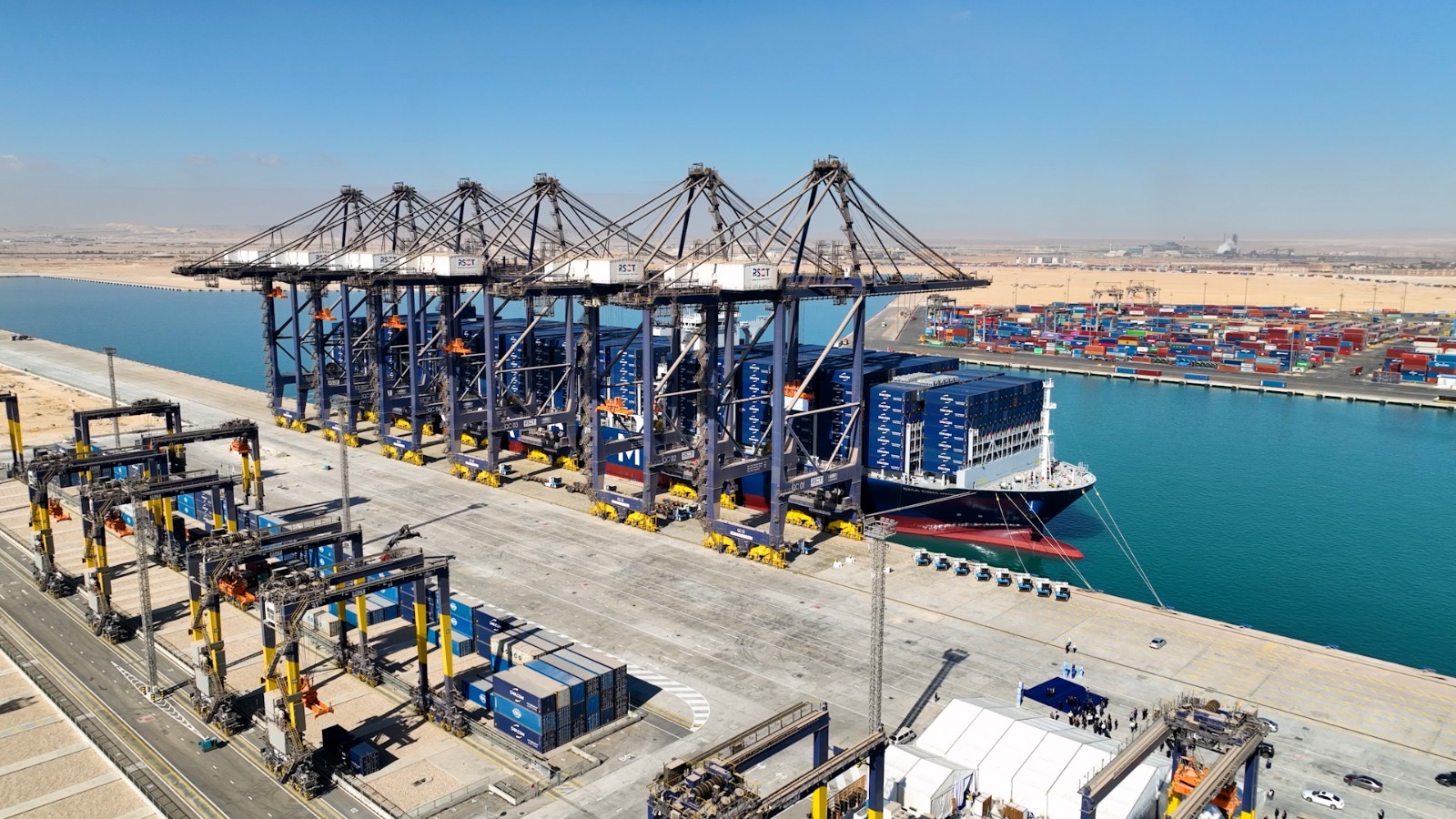 ميناء السخنة