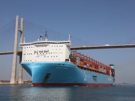 قناة السويس