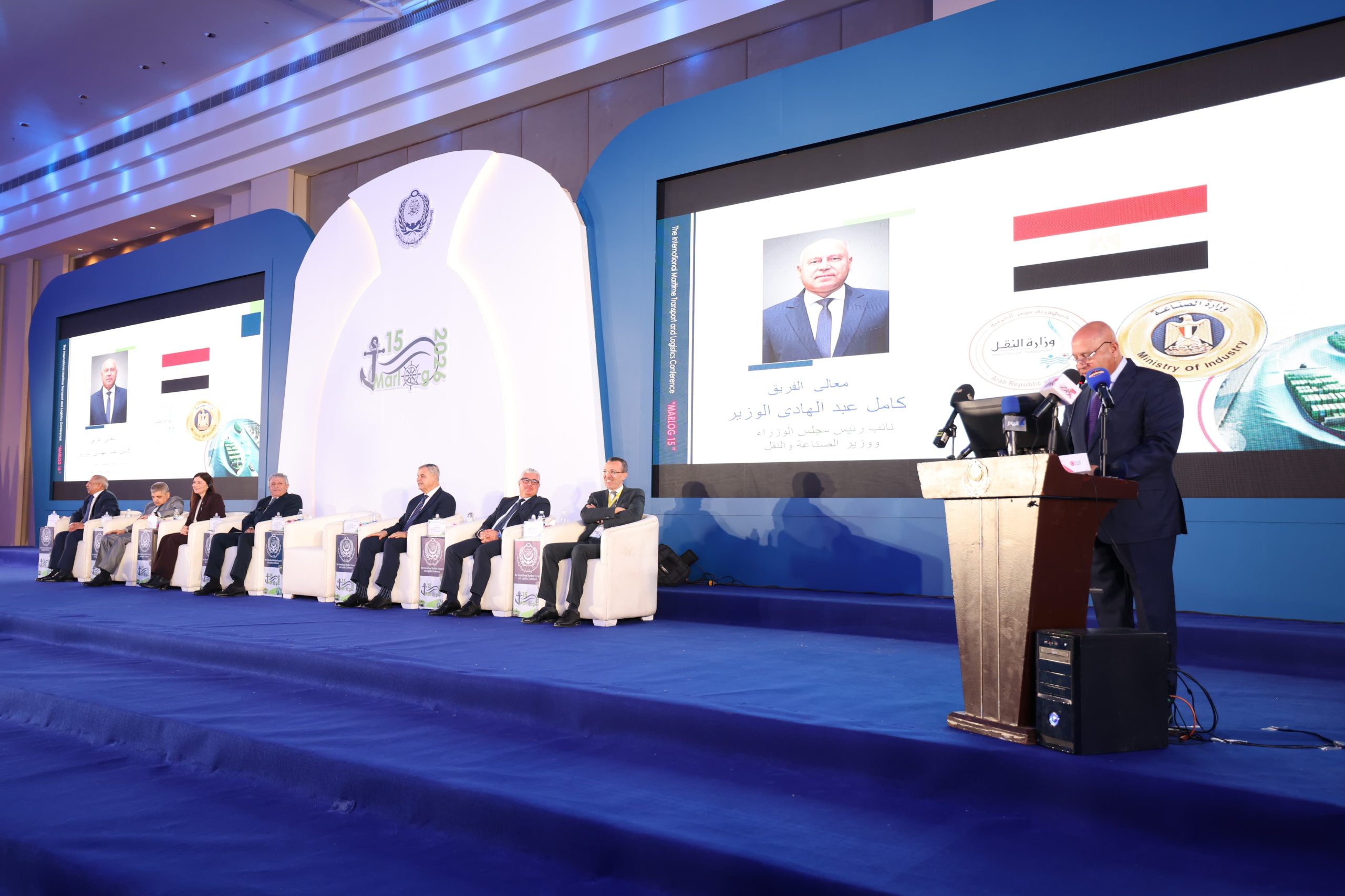 وزير النقل المصري 1