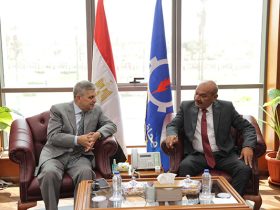 قناة السويس