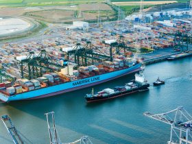 ميناء أنتويرب