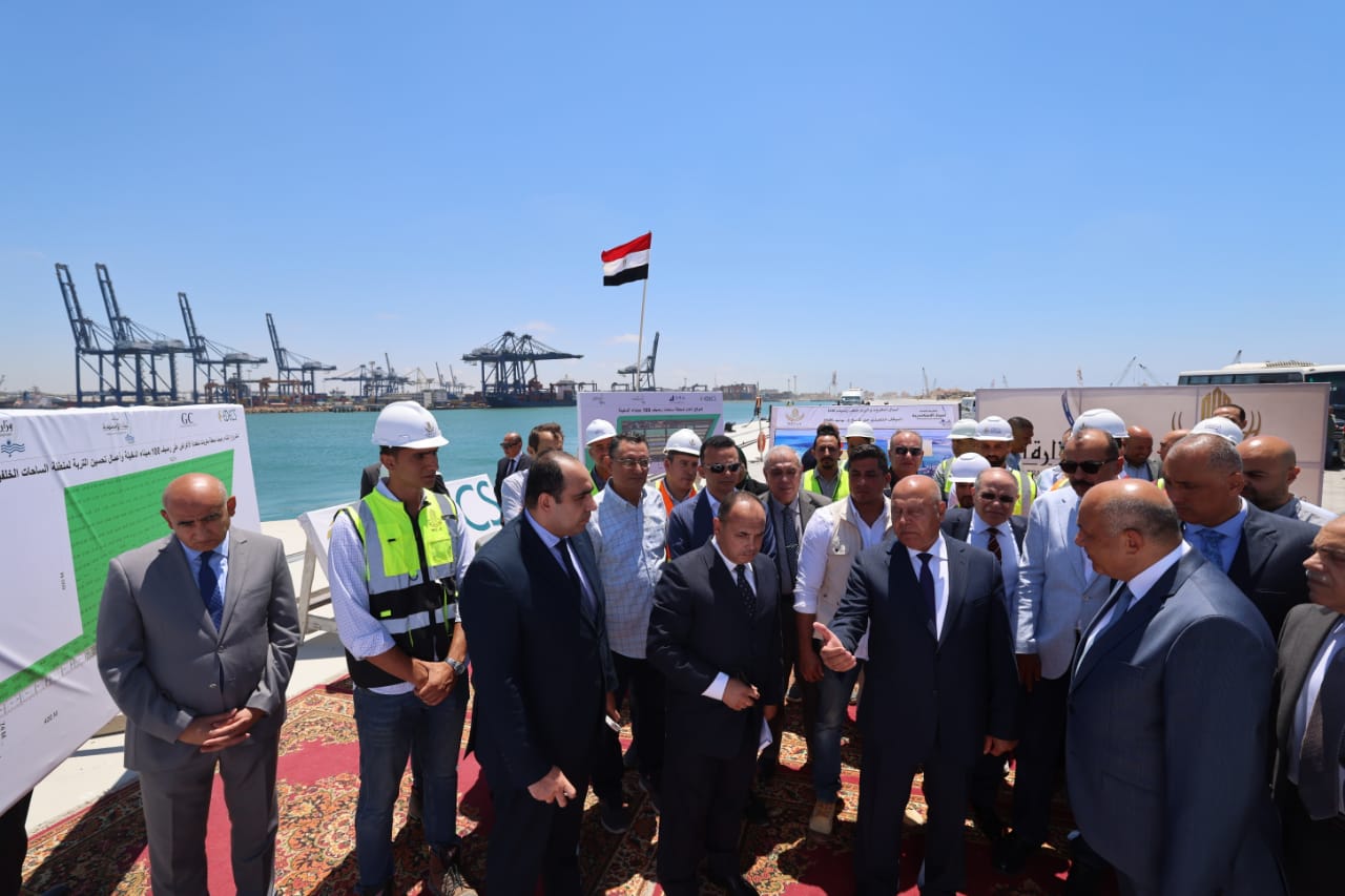 وزير النقل المصري