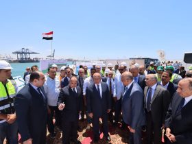 وزير النقل المصري